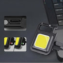 Mini Lanterna LED Portátil – Brilho Compacto e Multifunção